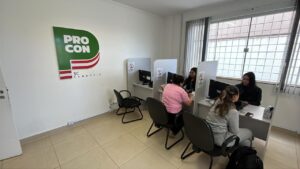 Mais de 6 mil consumidores procuraram o Procon de Camboriú que manteve taxa de 60% de resolutividade