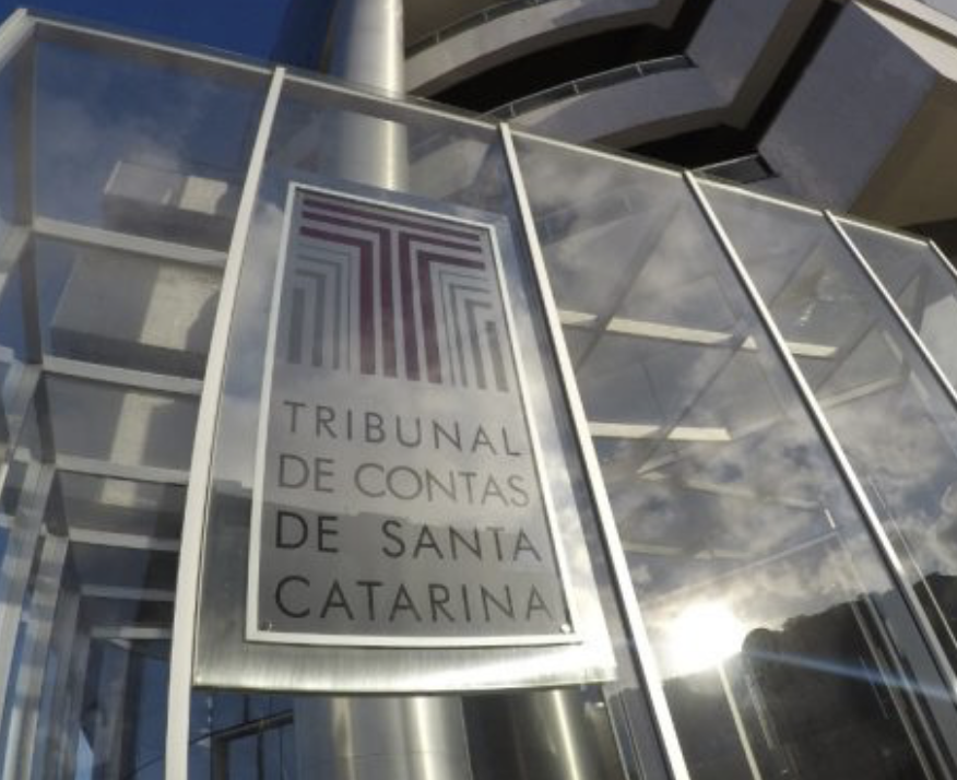Estudante de medicina terá que devolver R$ 146,1 mil por recebimento indevido de bolsas do Uniedu
