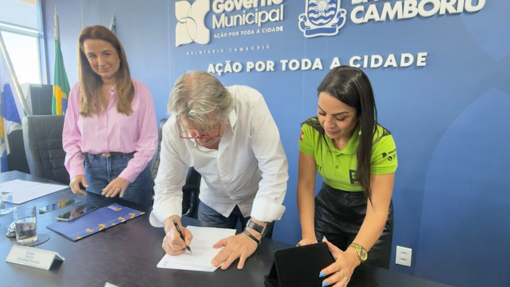 Camboriú adere ao Programa Limpa Fio do Procon do Estado