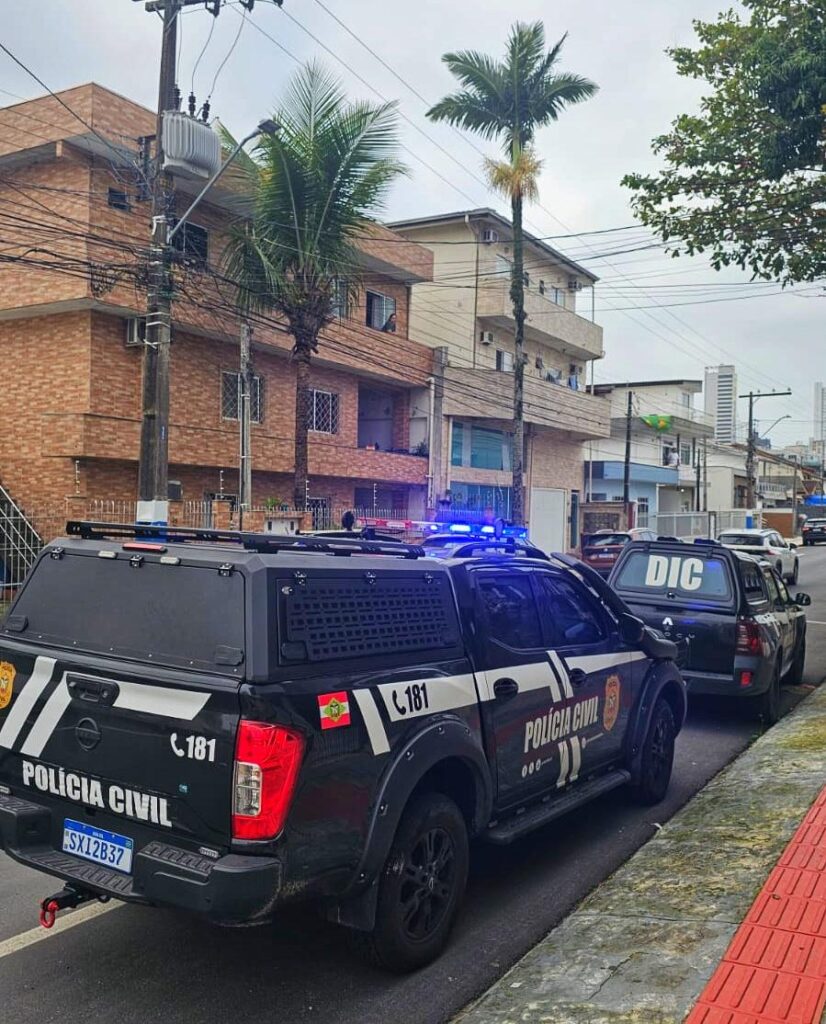 Falso policial civil que ameaçou morador em Balneário Camboriú é alvo da Polícia Civil