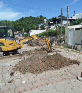 Repavimentação de ruas após obras da Águas de Camboriú devolve vias em condição igual ou melhor à original